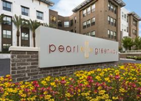 Pearl Greenway exterior